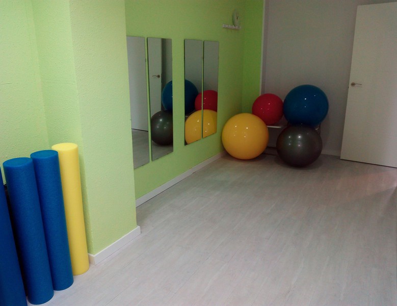 Sala de tratamiento 5 — Clínica Arenal